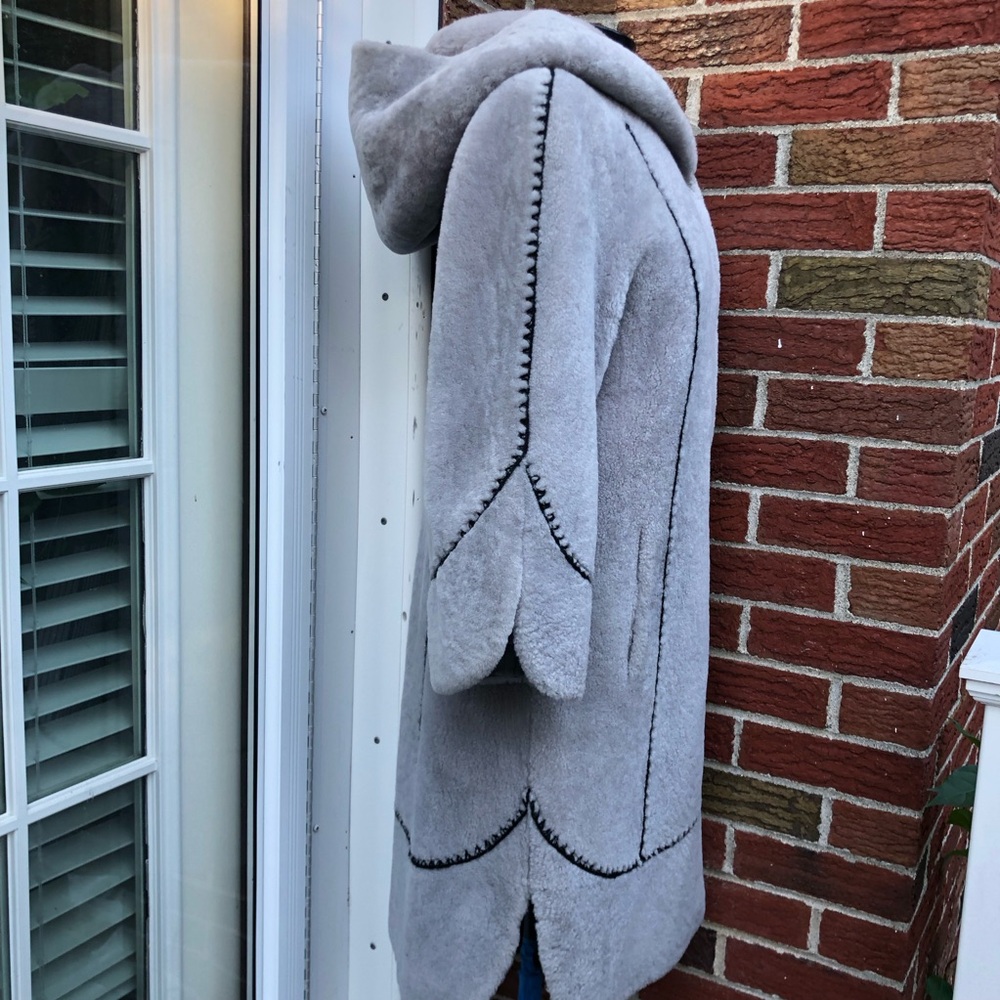 Sheepskin Fur Hooded Women's Coat. - Picture 7 of 14